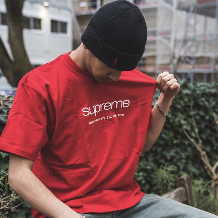 Tシャツ/カットソー(半袖/袖なし)Supreme Tee S - Tシャツ/カットソー 